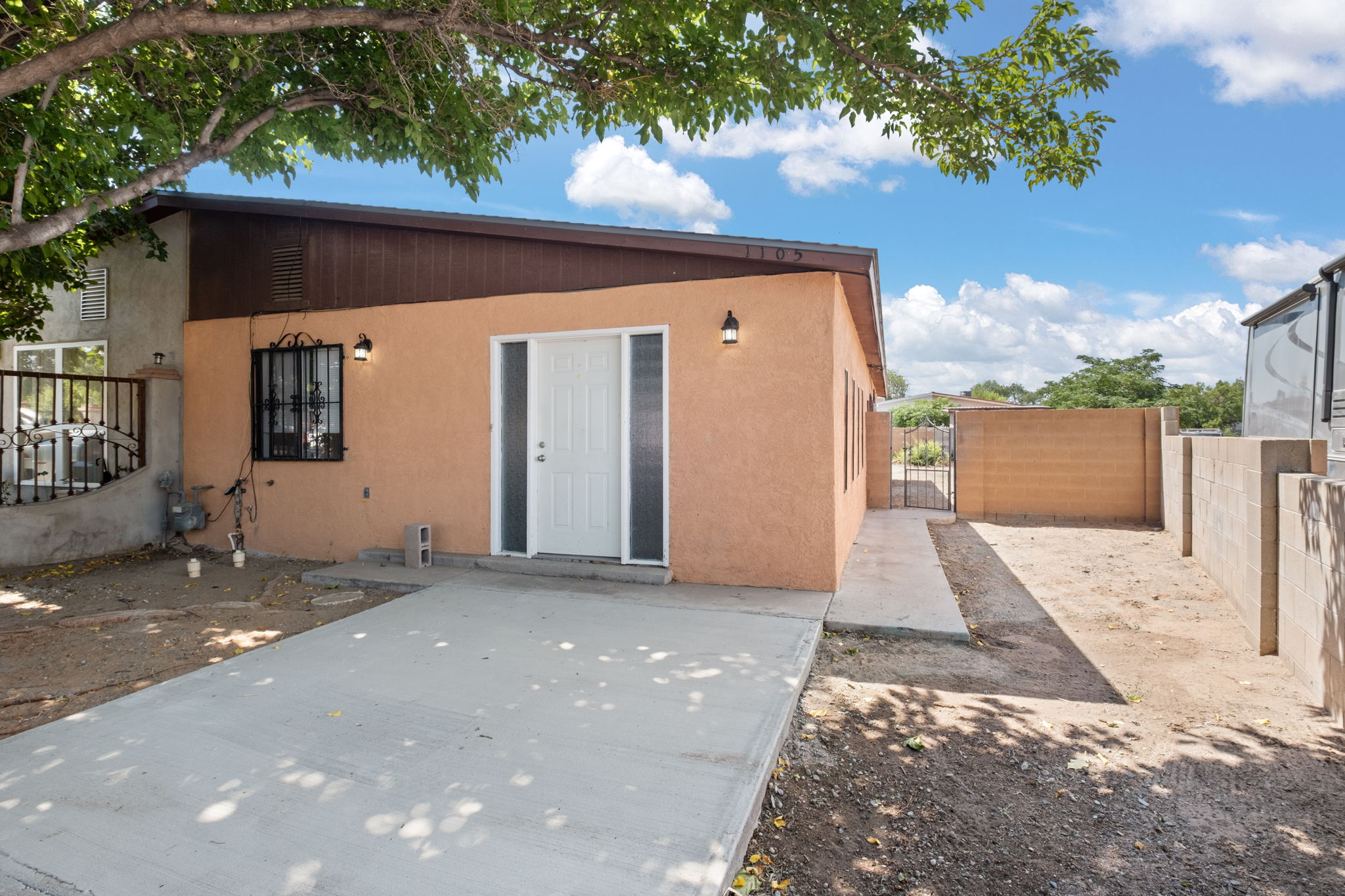 1105 Calle Mesquite